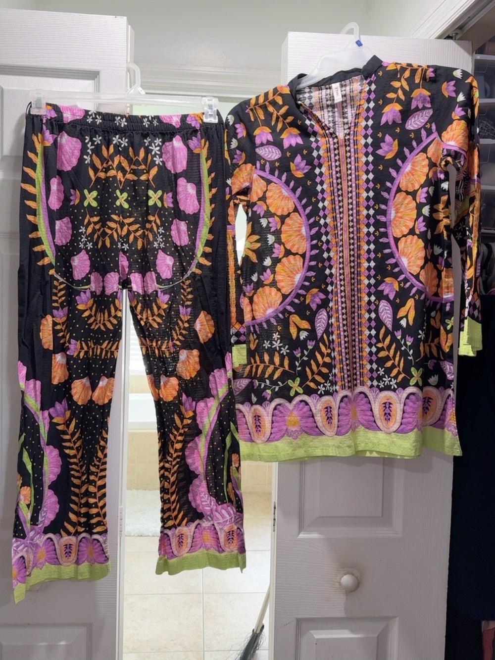 Wide-Leg Floral Print Pants & Coordinating Jacket in Black, Purple & Orange